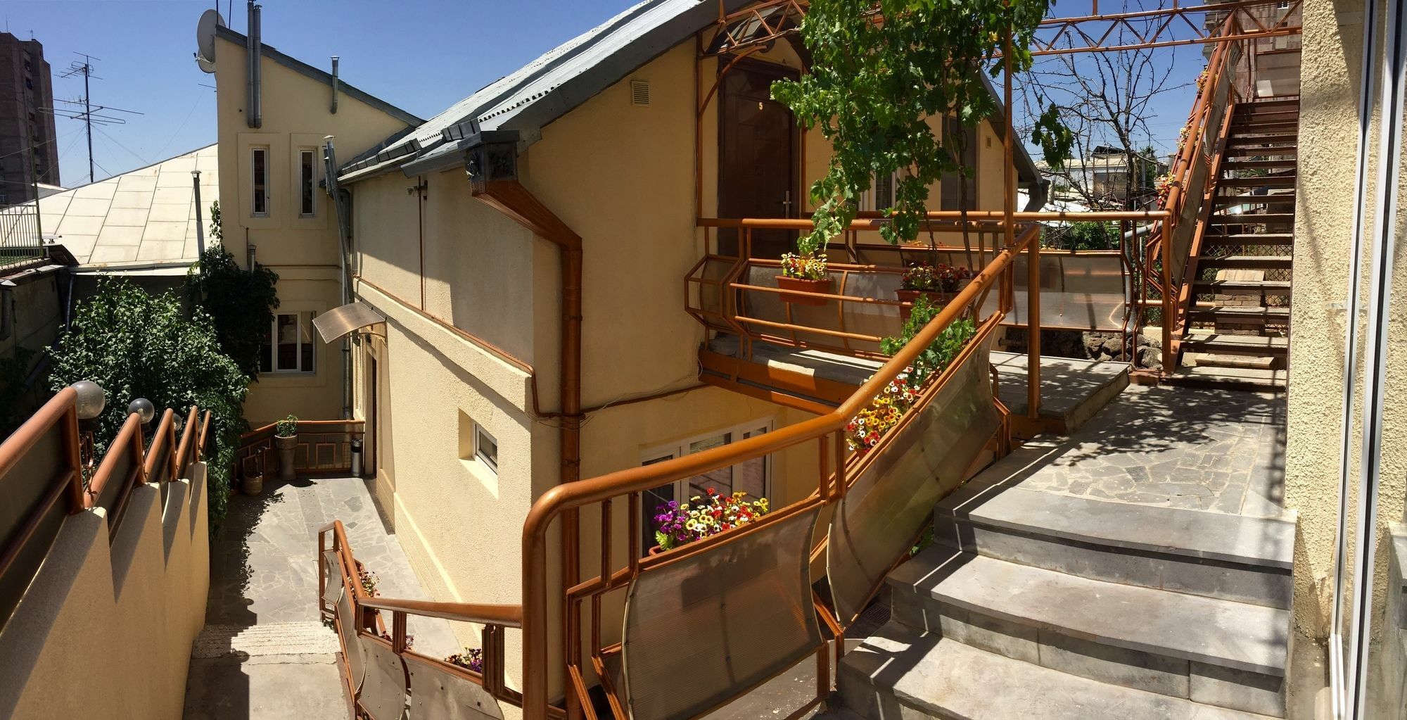 Tatev Apartments Ereván Exterior foto